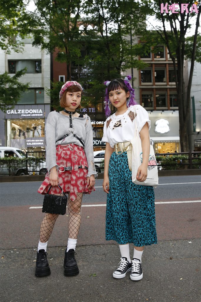 HARAJUKU STREET SNAP 107 パンク系＆古着系の2人はスカートがヒョウ柄 