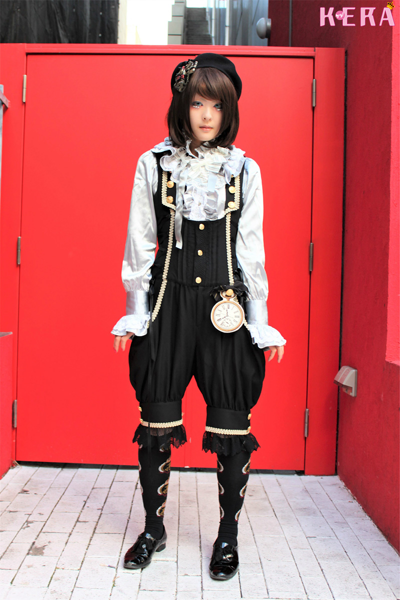 OSAKA STREET SNAP 035 全身ALICE and the PIRATESで統一感を出した王子スタイル KERA