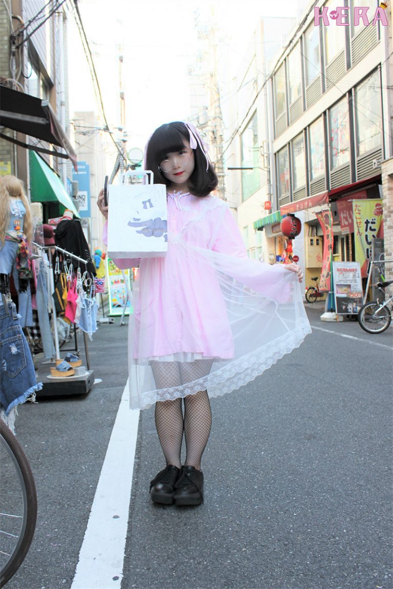 OSAKA STREET SNAP 124 服はゆめかわに、足元はクールに引き締めて KERA STYLE [ケラ！スタイル]