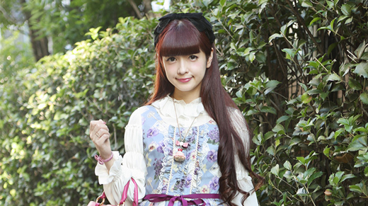 ケラ！モの私服スナップ☆　青木美沙子ちゃんのファッション・テーマは「クラシカルパンジー♪」