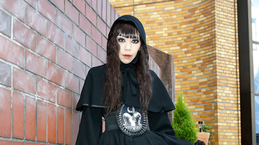 HARAJUKU STREET SNAP 142　悪魔的な小物でゴシックに味付けした修道女風スタイル