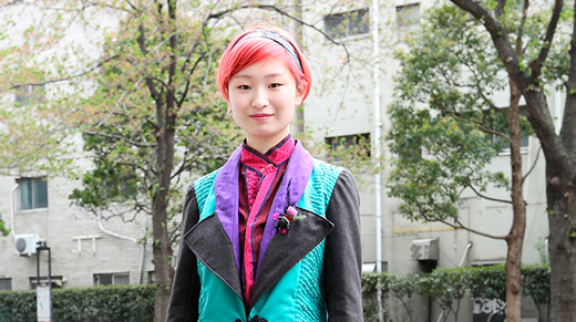 文化服装学院 SNAP 021　大好きな紫＆緑の生地で作った個性的ジャケットが自慢！