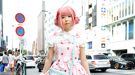 HARAJUKU STREET SNAP 178　ヘアとお洋服をピンクで合わせたストロベリーコーデ♡