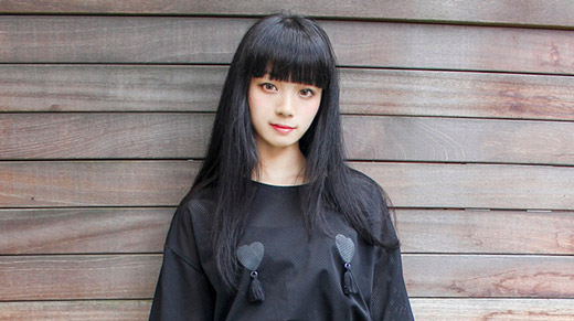 ケラ！モの私服スナップ☆　ゆらちゃんのファッション・テーマは「異素材ミックスのブラックコーデ」！