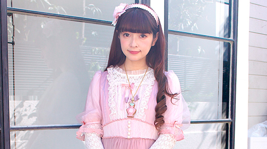 ケラ！モの私服スナップ☆　青木美沙子ちゃんのファッション・テーマは「くすみピンク」♪